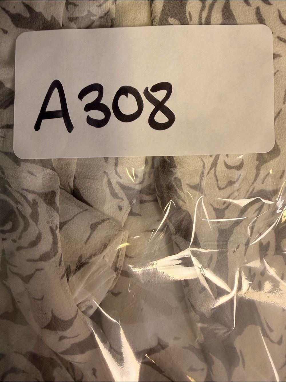 Linda Allard Ellen Tracy Size 2 100% Silk Pants Vintage Grey and White Floral - Picture 13 of 13